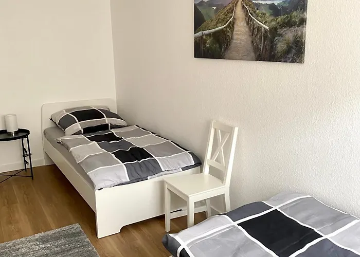 Spacious 3-bed Wifi, Netflix, Self Check-in Lejlighed